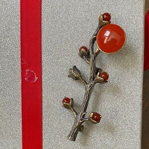 Vintage-Inspired Branch Brooch